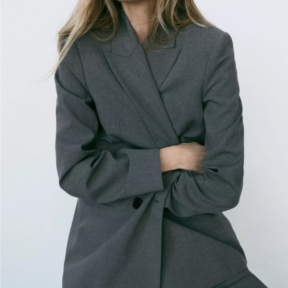 Zara Gray Double-Breasted Blazer